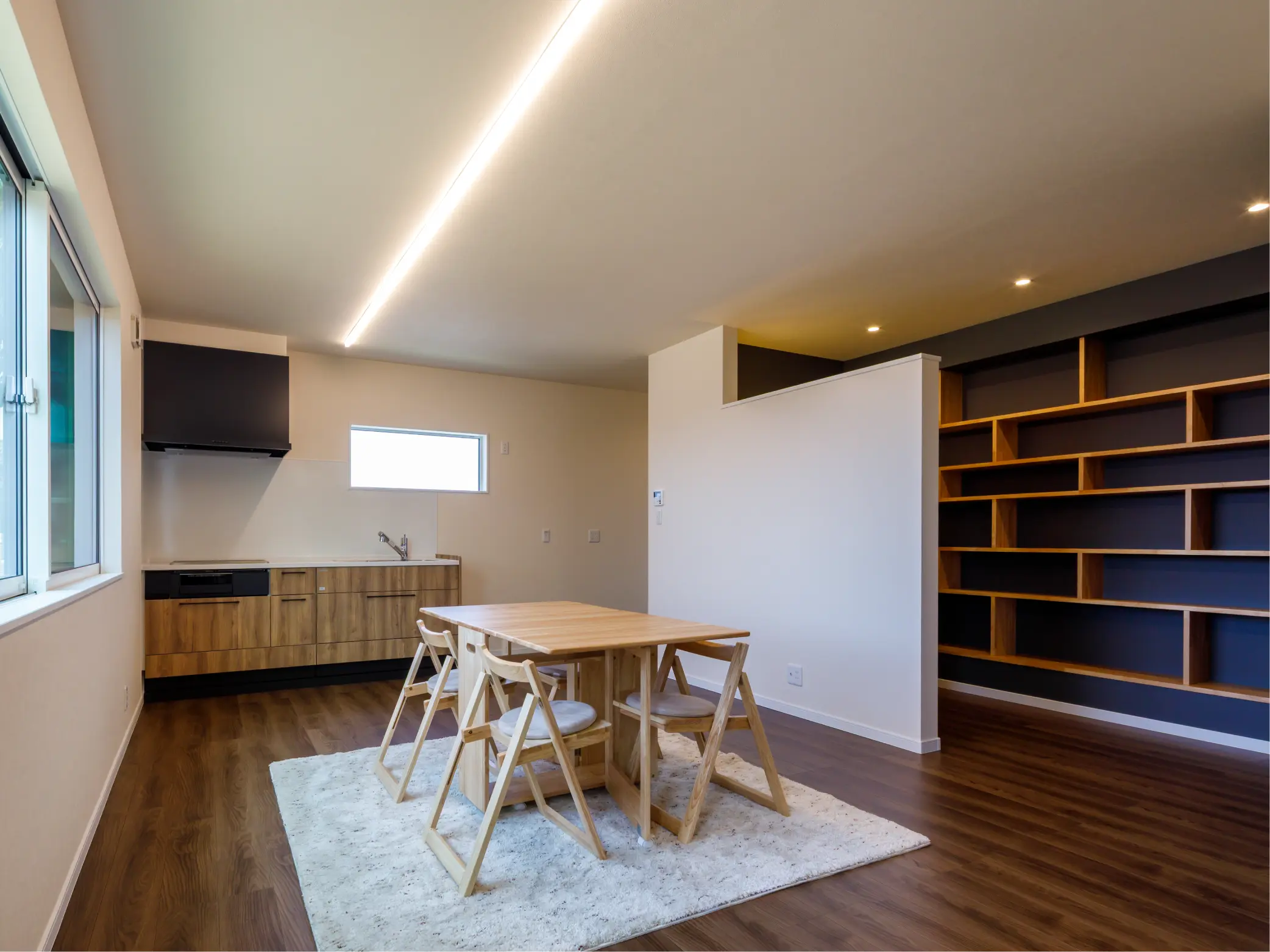 壁付キッチンで空間を広く活用できるLDK