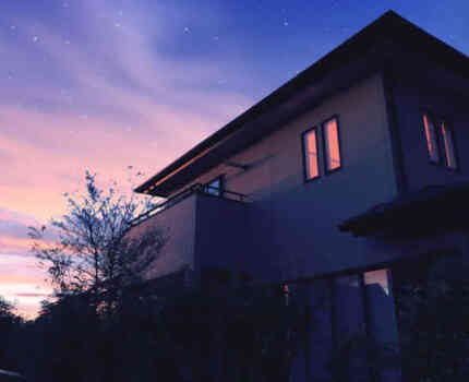 夕暮れの住宅イメージ写真